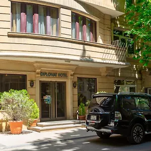 diplomat-hotel-baku.aboutbakuhotels.com/